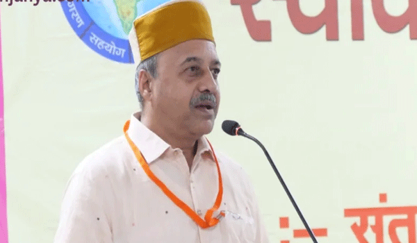 “पेट भरने के साथ व्यक्ति को स्वावलंबी बनाना उद्देश्य”: वाराणसी में राष्ट्रीय सेवा भारती वर्ग में बोले पराग अभ्यंकर